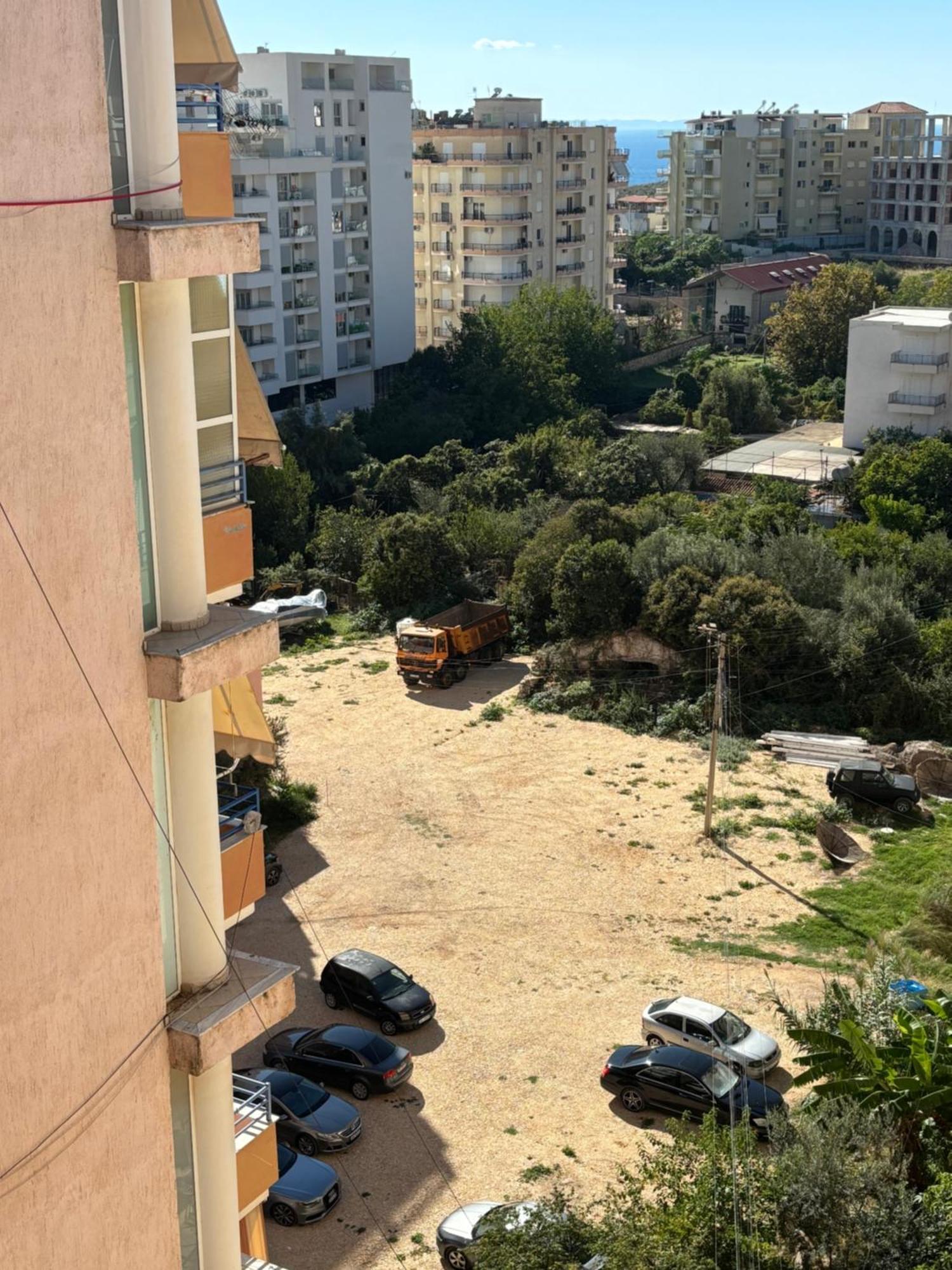 Ledi * Sarandë